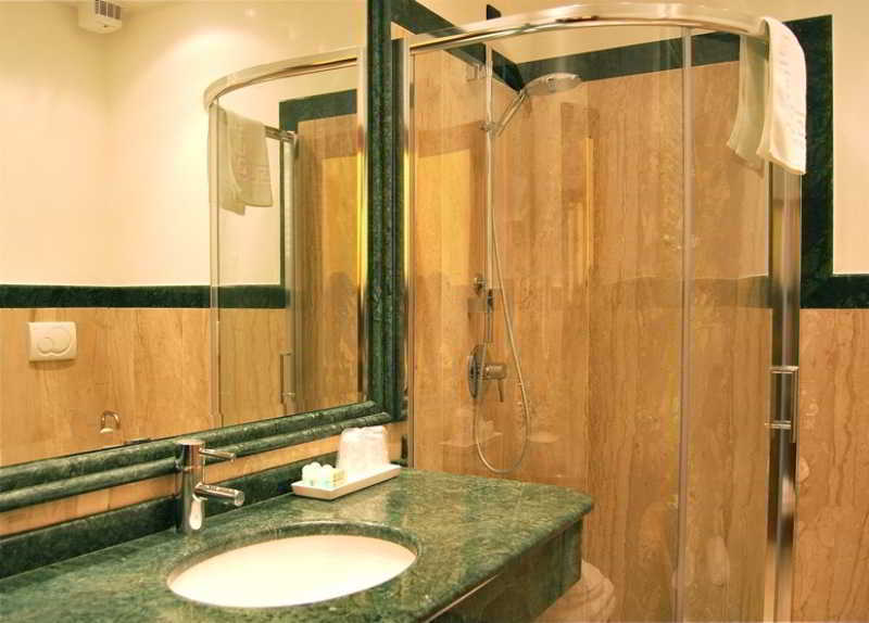 Luxury Ludovisi Rooms Рим Экстерьер фото