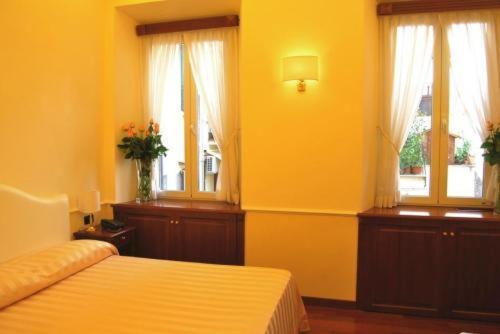 Luxury Ludovisi Rooms Рим Экстерьер фото