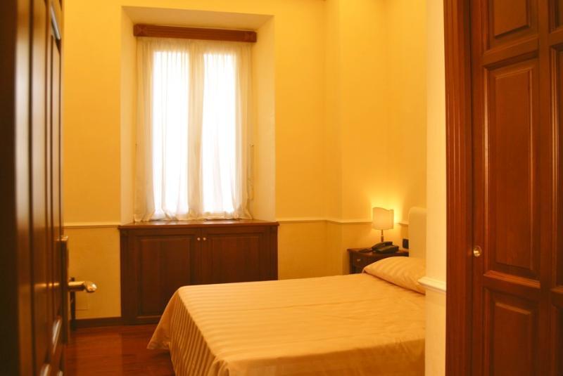 Luxury Ludovisi Rooms Рим Экстерьер фото