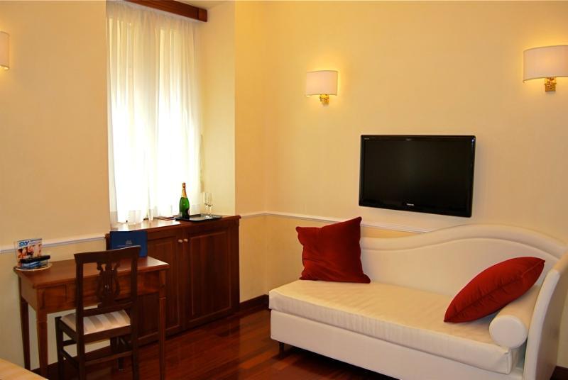 Luxury Ludovisi Rooms Рим Экстерьер фото